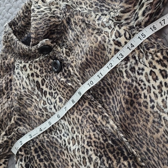 DREW Crop Jacket - Picture 7 of 13